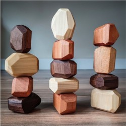 Dřevěné balanční kameny